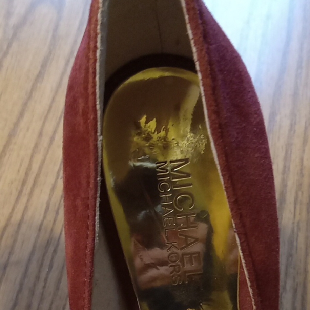 MICHAEL Michael Kors Burgundy Heels - Picture 7 of 10
